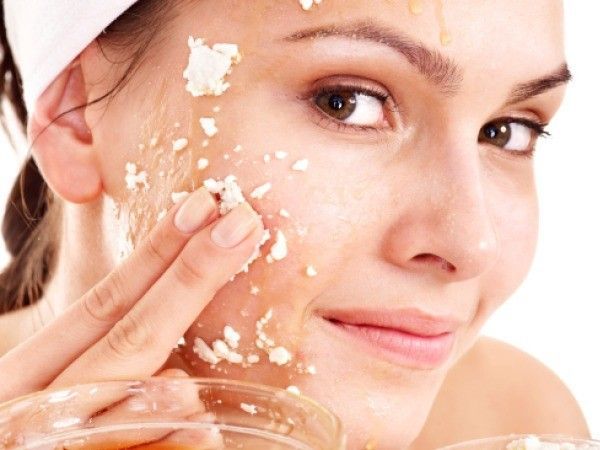 Dịu và lành tính khi kết hợp khoai tây và sữa tươi làm mặt nạ trị thâm da