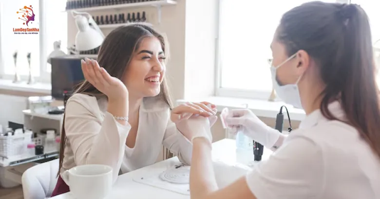 Bí quyết chọn chuyên viên làm đẹp tận nhà uy tín