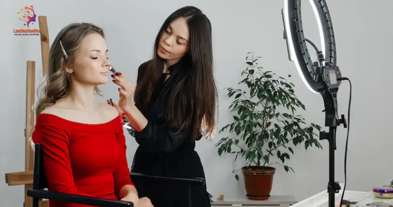 Cách đánh giá chuyên viên makeup tận nhà chuyên nghiệp