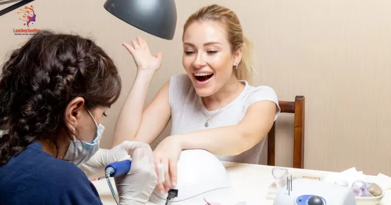 Đặt lịch nail định kỳ giúp chăm sóc chuyên sâu