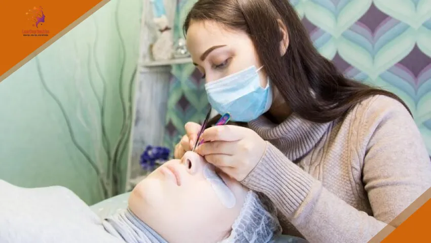 Nối mi tận nhà có an toàn như ở spa?