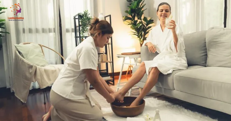 Thư giãn, massage để phục hồi năng lượng ngay trong không gian quen thuộc