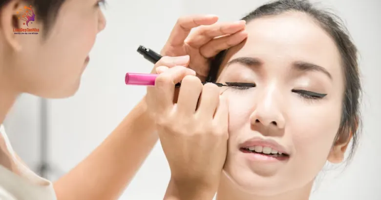 Những mẫu nối mi được yêu thích hiện nay