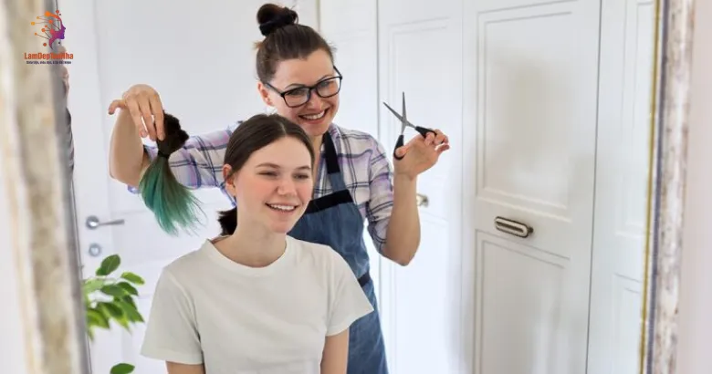 Tiết kiệm với dịch vụ cắt tóc tận nhà hiệu quả