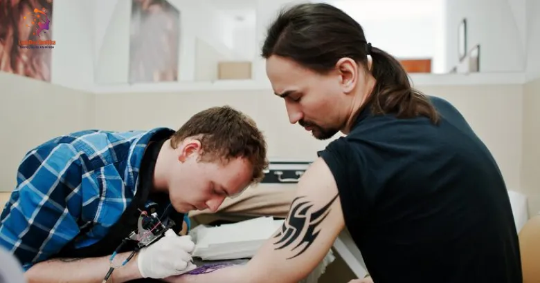 Đặt lịch chuyên viên phun xăm tận nhà tiện lợi