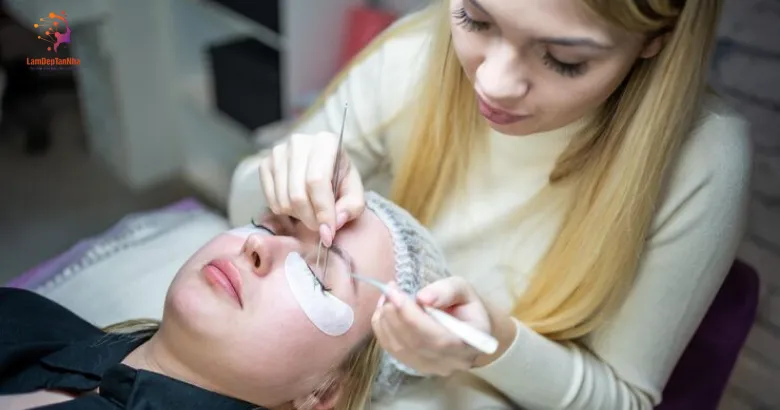 Nối mi Volume tạo đôi mắt to tròn cuốn hút ngay tận nhà