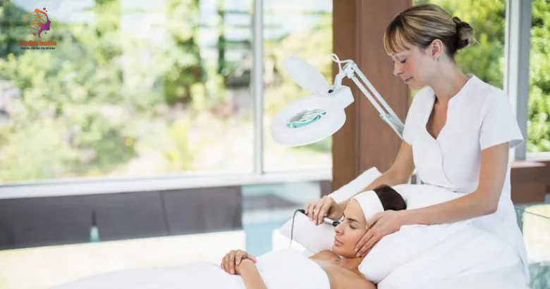 Quy trình chuyên nghiệp của dịch vụ dưỡng trắng da tận nhà